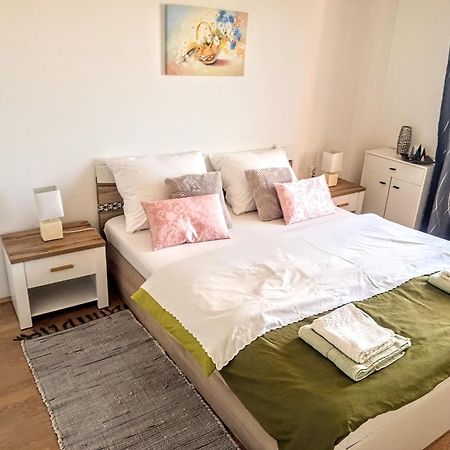 Apartman Petra Сень Экстерьер фото
